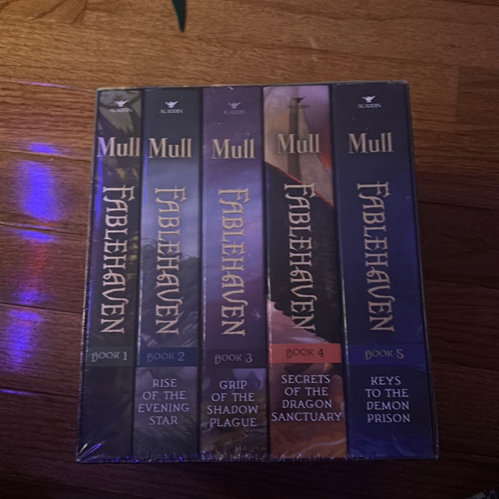 Fablehaven COMPLETE SET NEVER OPENED!!!